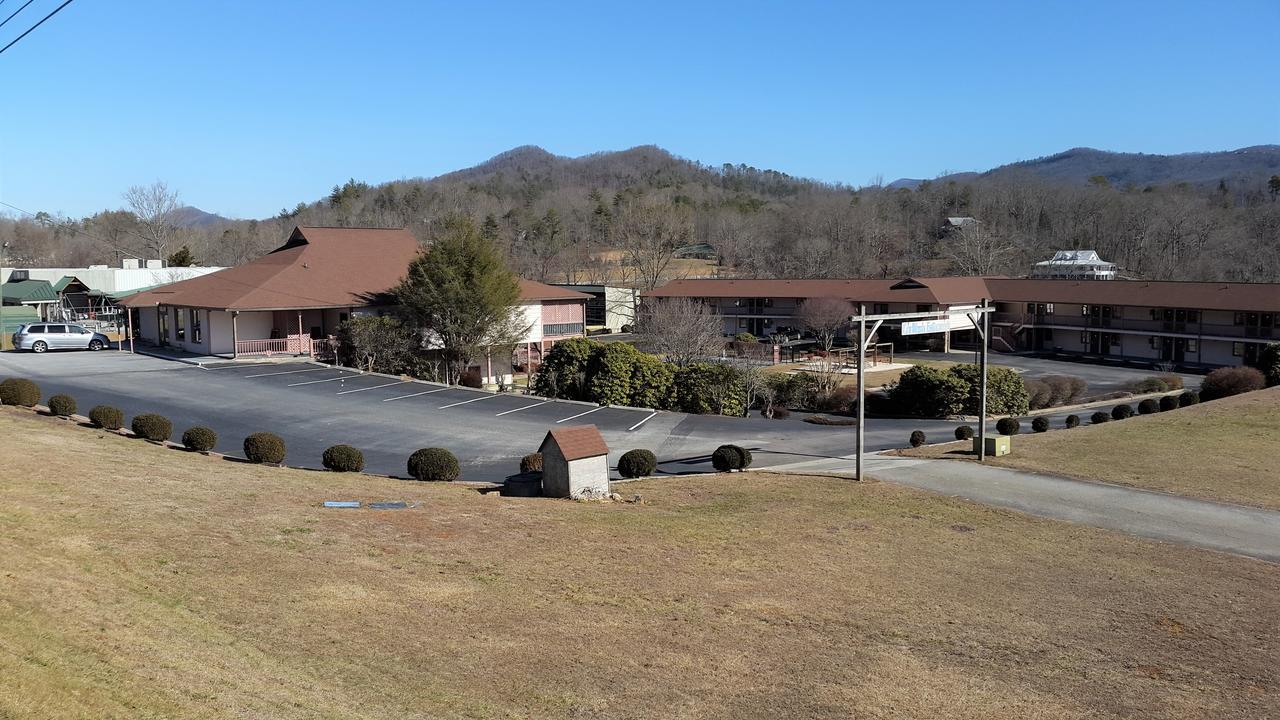 迪拉德 山谷宾馆酒店 外观 照片