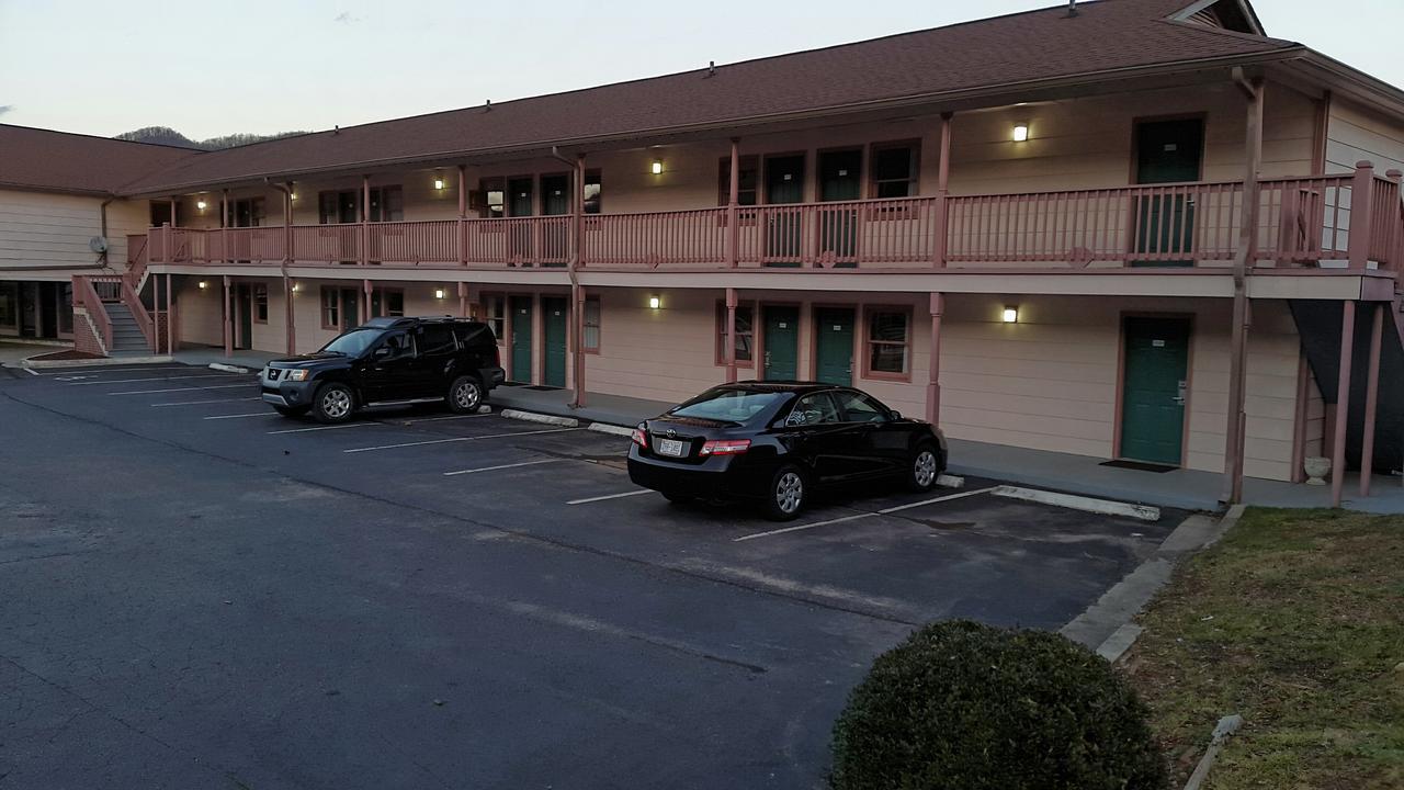 迪拉德 山谷宾馆酒店 外观 照片