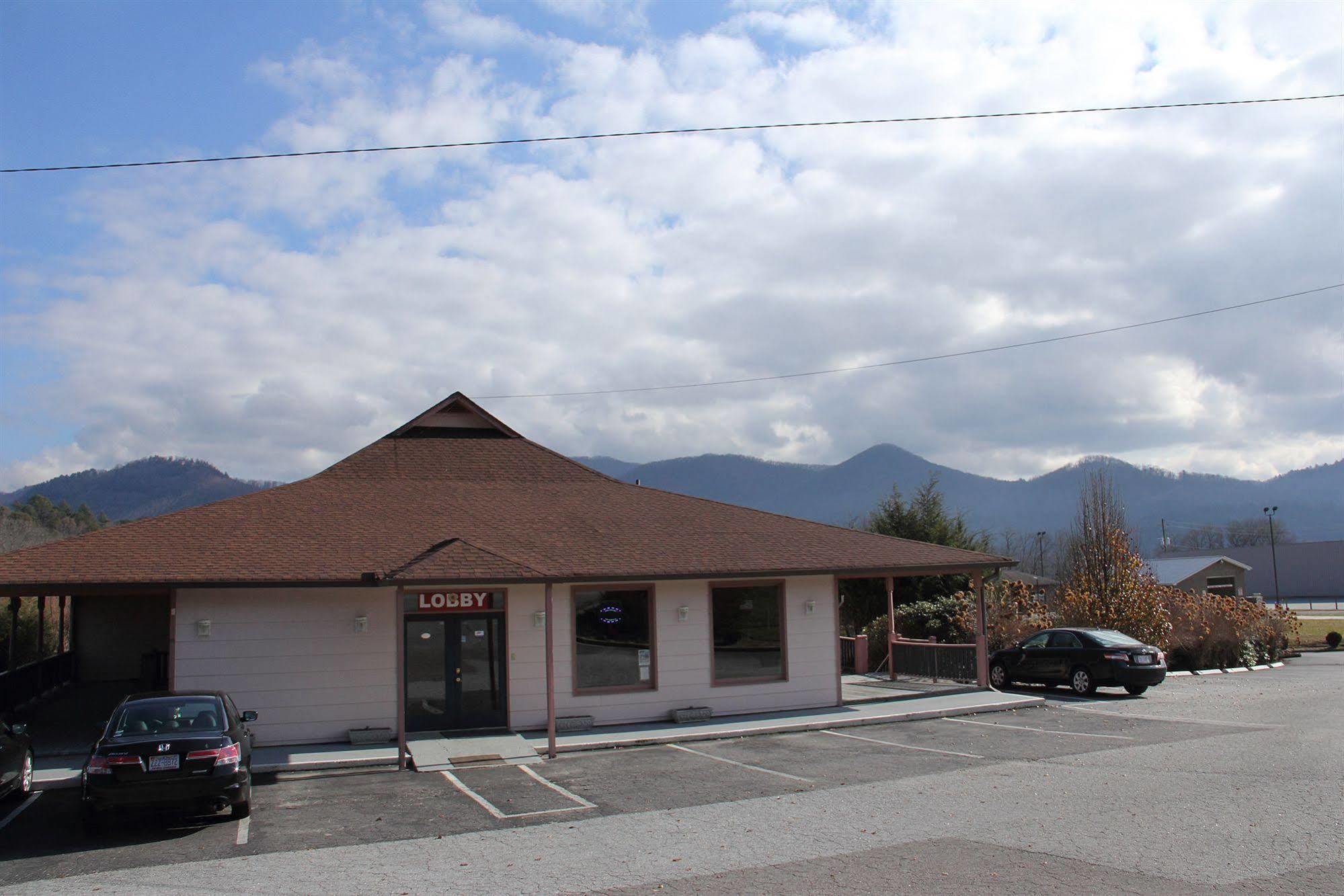 迪拉德 山谷宾馆酒店 外观 照片